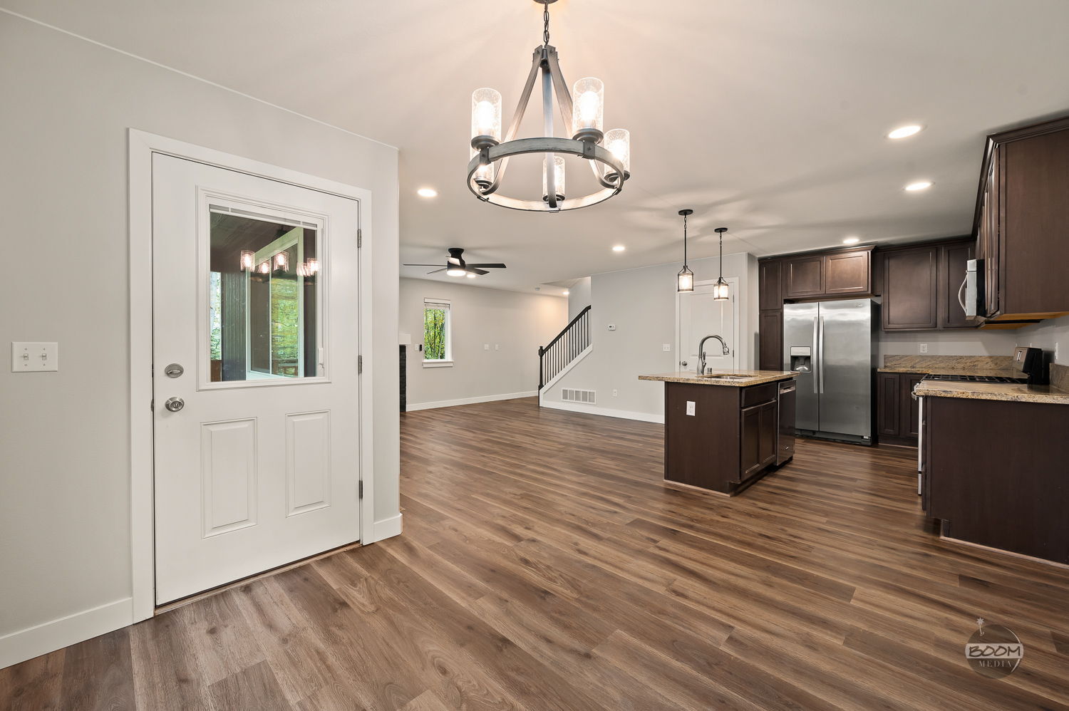 Building Photo - 1501 N Sunny Hill Cir