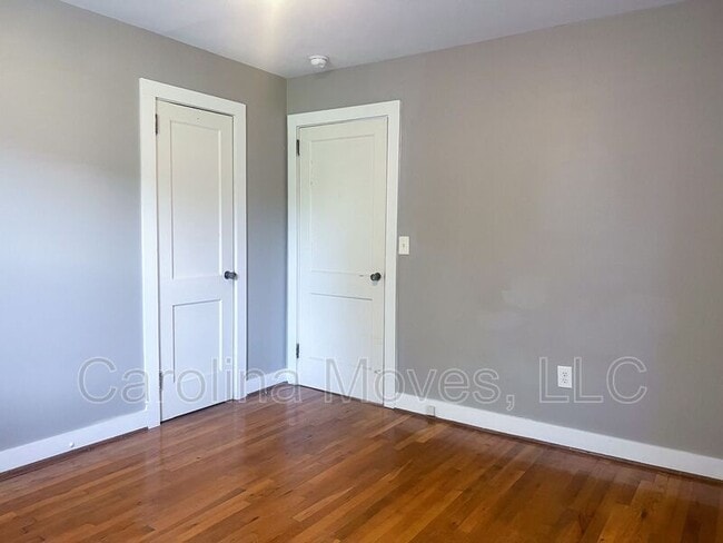 Building Photo - 211 N Pliney Cir