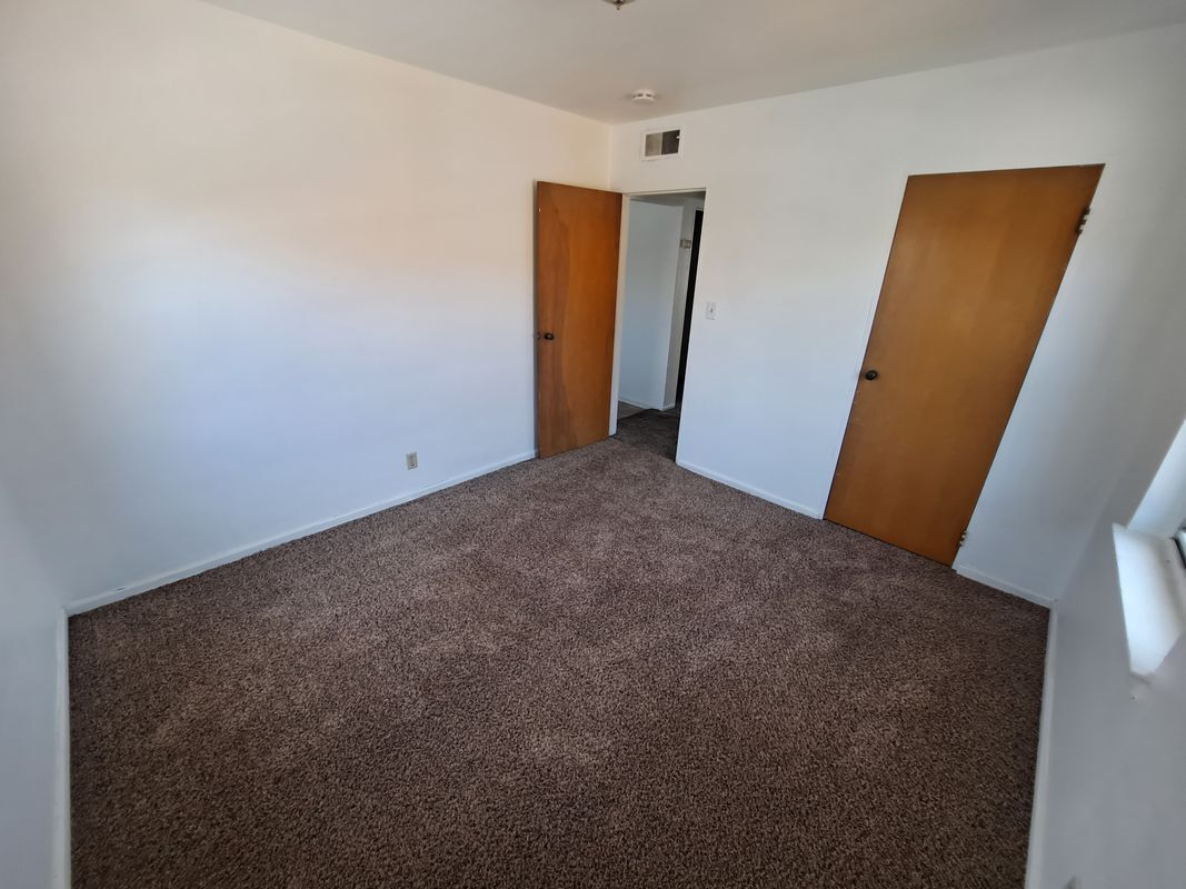 Building Photo - 2125 21st Ave