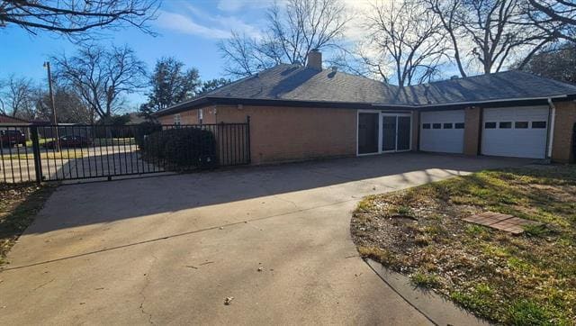 Building Photo - 2418 Helena Cir