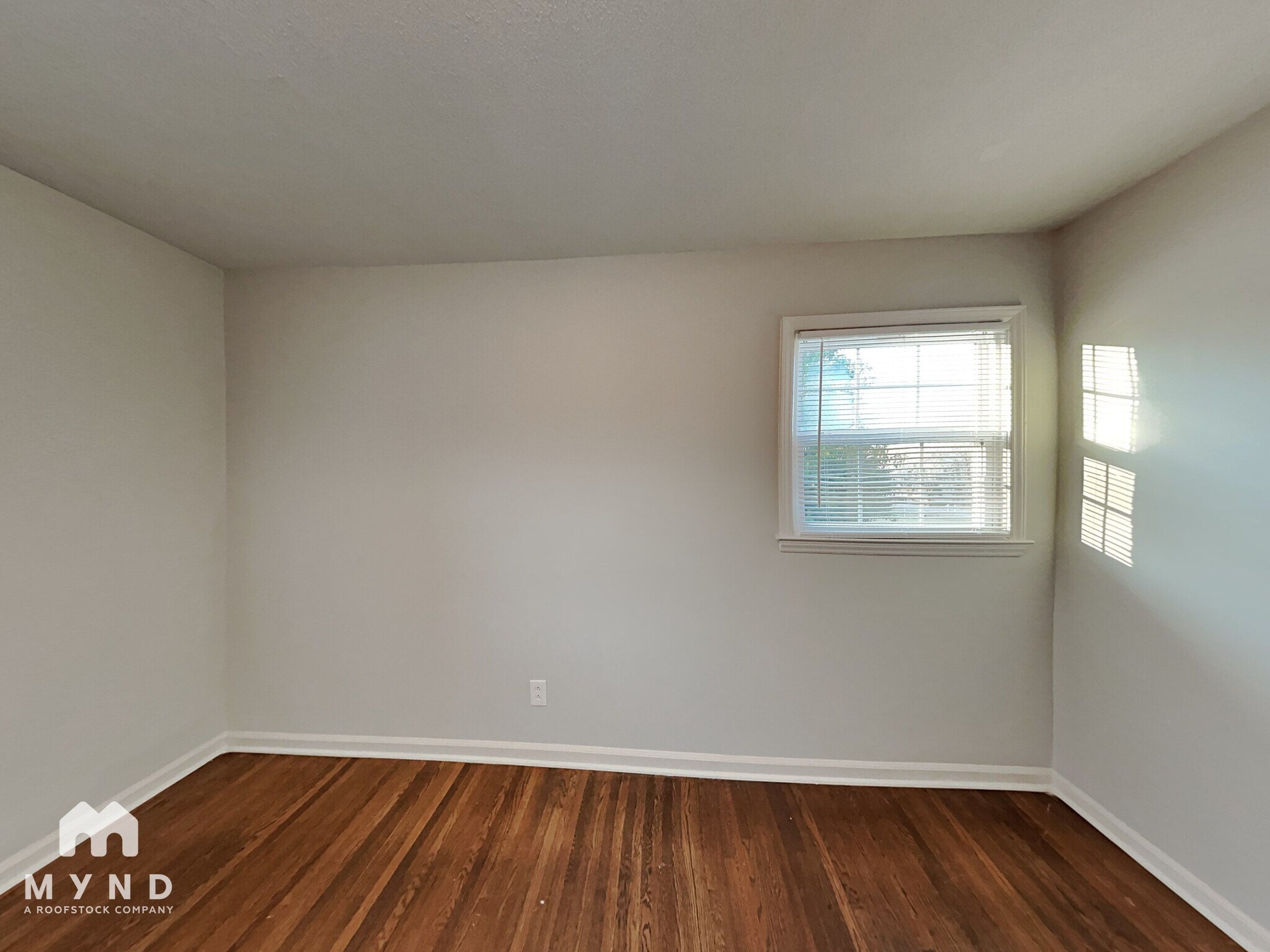 Building Photo - 10724 Arlington Church Rd