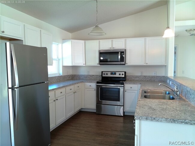 Building Photo - 137 N Independence Hwy