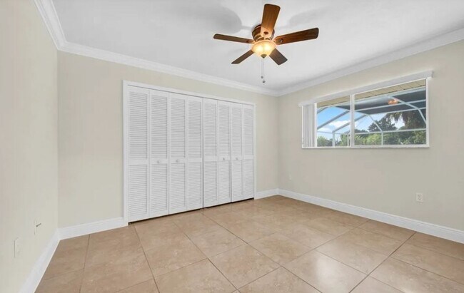 Building Photo - Stunning 3-Bedroom, 2-Bath Estate Home in ...