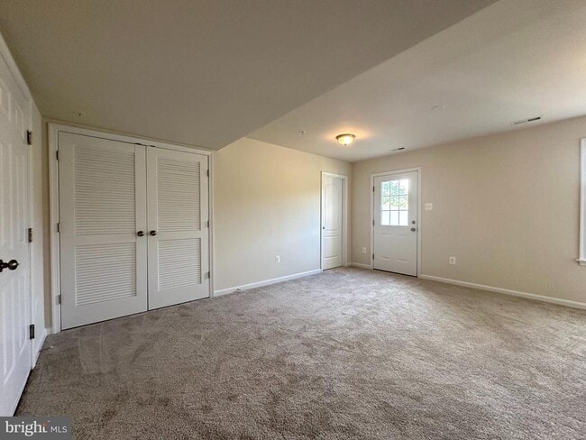 Building Photo - 10373 Lantern Ln