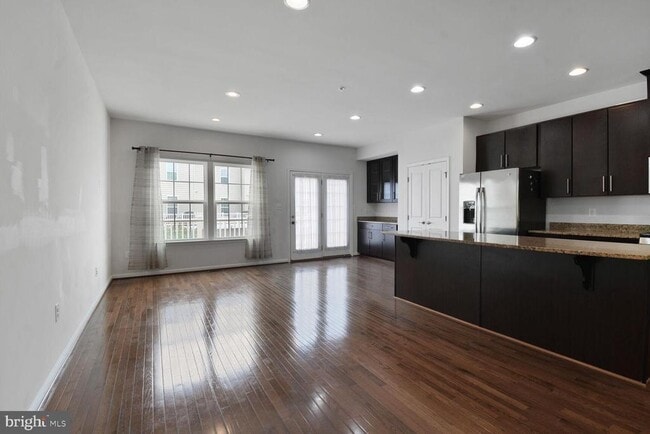Building Photo - 3636 Wright Terrace