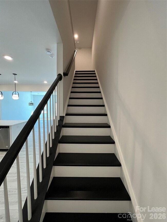 Building Photo - 11031 Pagebrook Ln