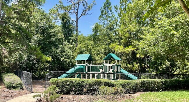 Building Photo - 10826 Eclipse Lily Way