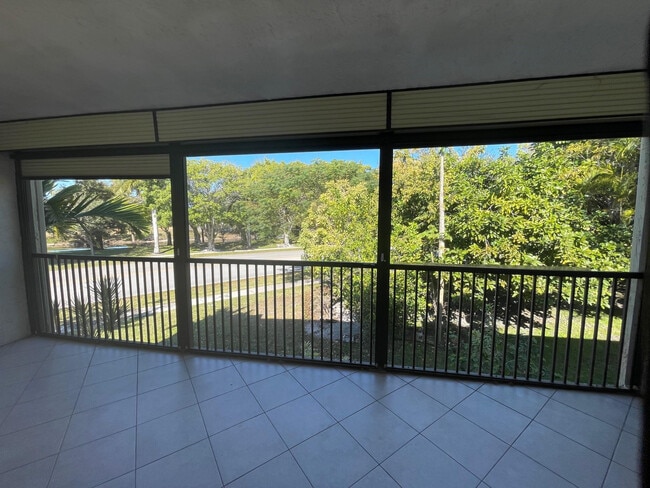 Building Photo - 1780 Hammock Blvd