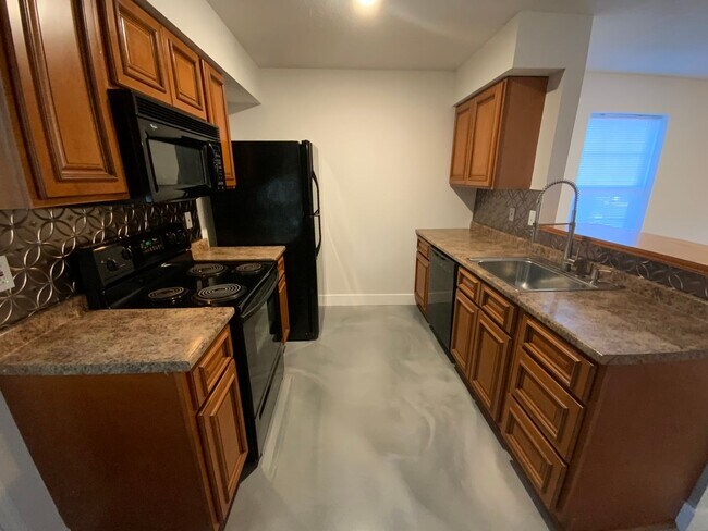 Building Photo - 3569-3571 Prescott Dr