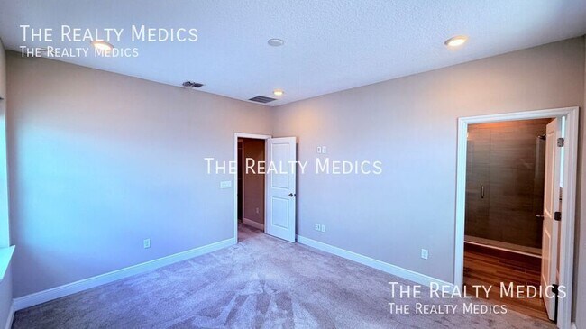 Building Photo - 6495 Cyrils Dr