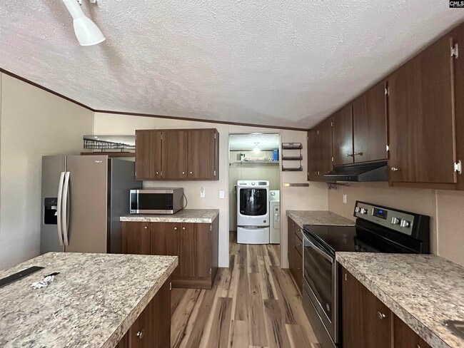 Building Photo - 2677 Andrews Cir