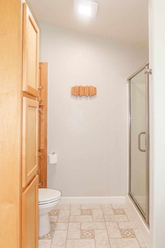 Building Photo - 2325 Cherrystone Dr