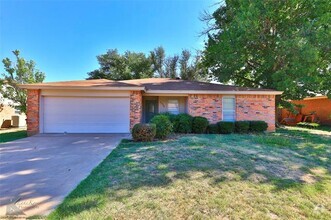 Building Photo - 3058 Chimney Rock Rd