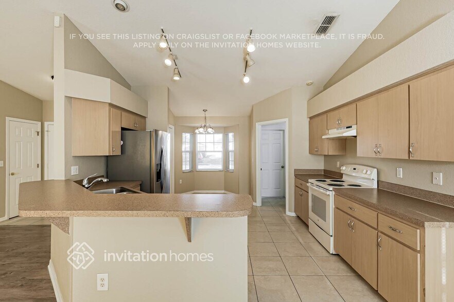 Building Photo - 5238 Snowy Heron Dr