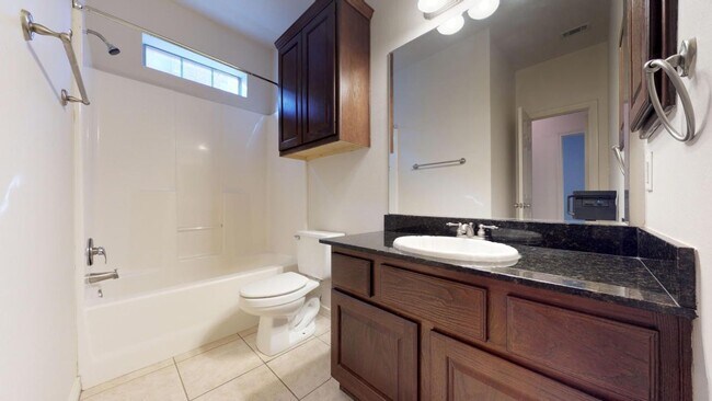 Building Photo - 145 Forest Dr Loop