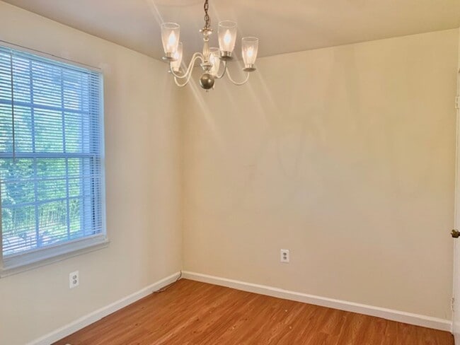 Building Photo - Welcome home!