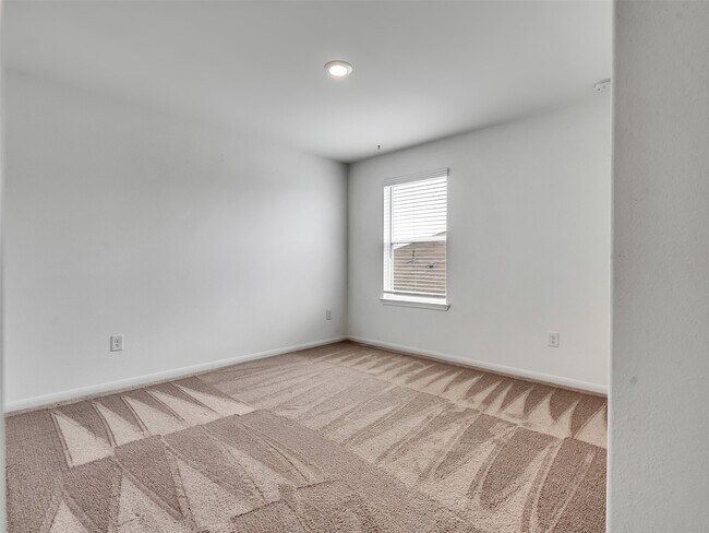 Building Photo - 23415 Simmental Rd