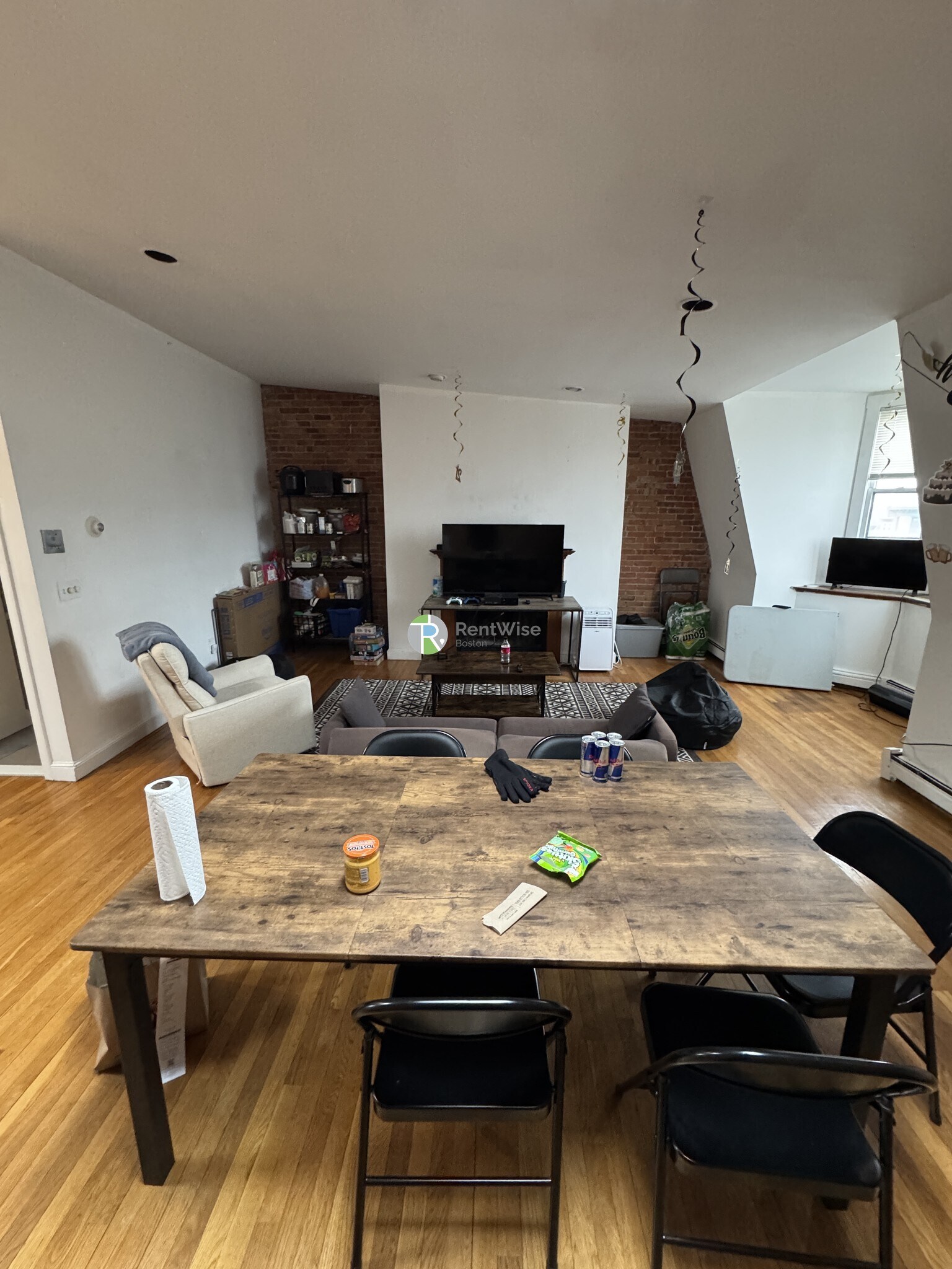 Building Photo - 480 Massachusetts Ave