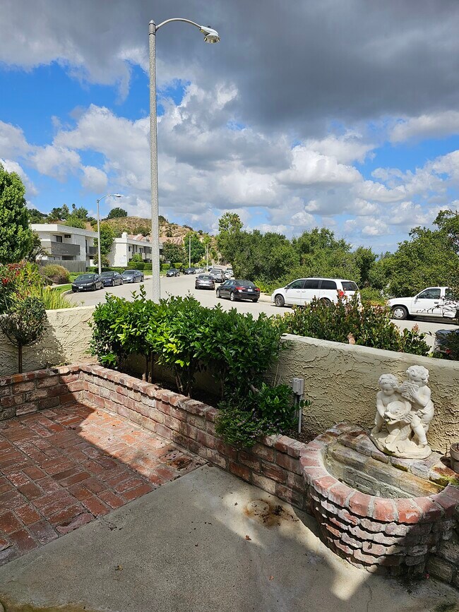 Patio - 4241 Freedom Dr