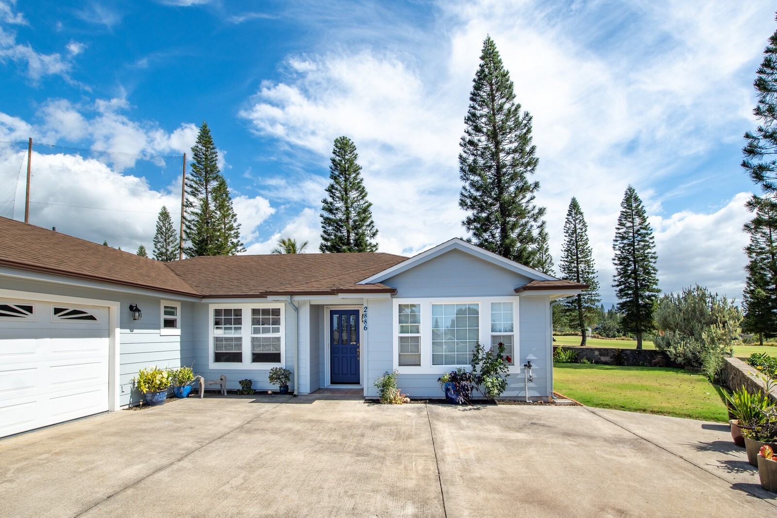 Building Photo - 2886 Ualani Street