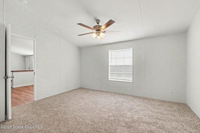 Building Photo - 423 Brozman Ln