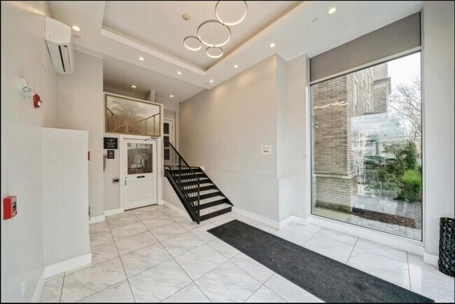 Building Photo - 126 Delaware Ave