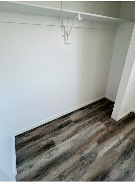 Building Photo - 4571 S Hannibal St