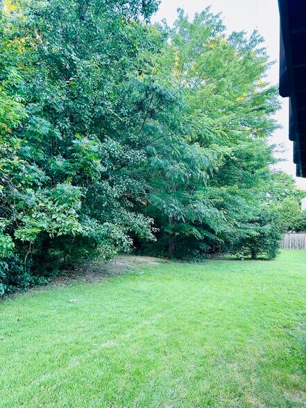 Building Photo - 2416 Neabsco Creek Ct