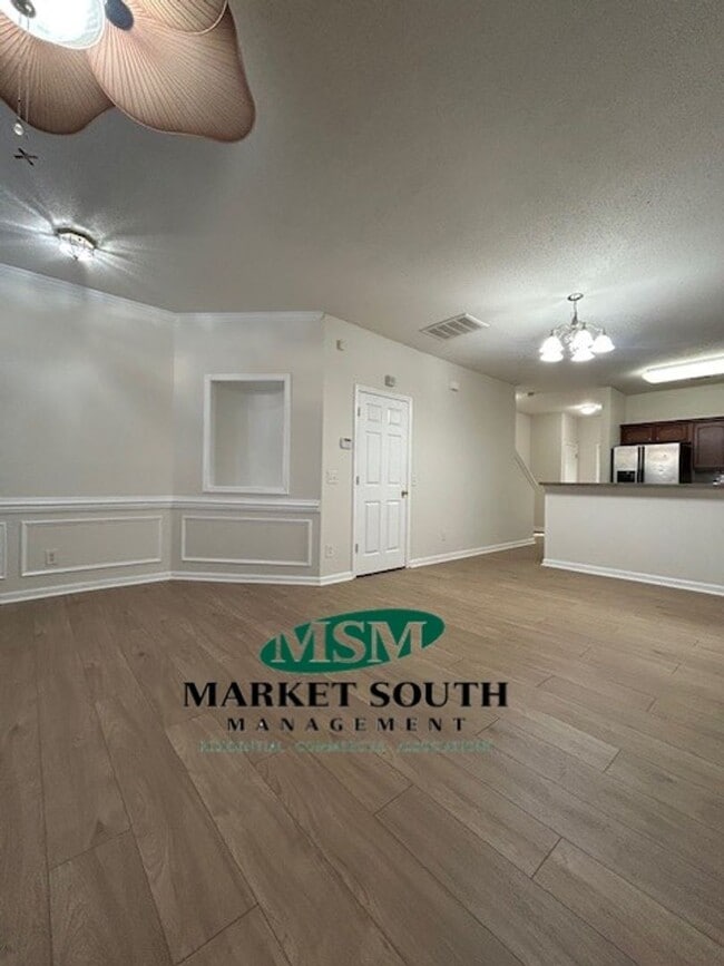 Building Photo - GEORGETOWN - KING GEORGE BOULEVARD