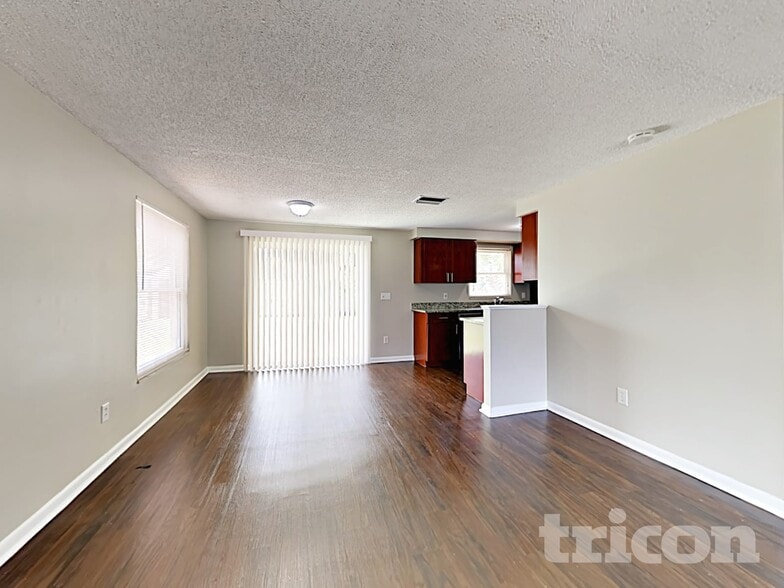 Building Photo - 8508 Woodhurst Dr