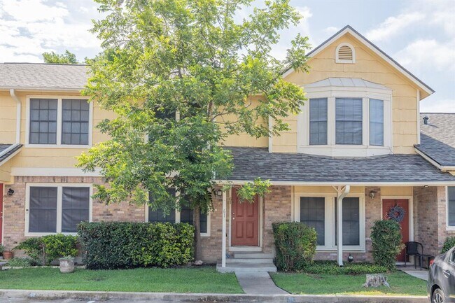 Primary Photo - 11901 Swearingen Dr