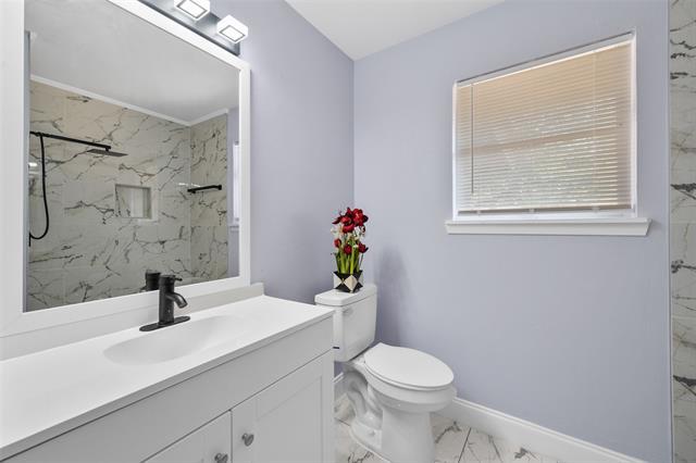 Building Photo - 4409 Wedgmont Cir S