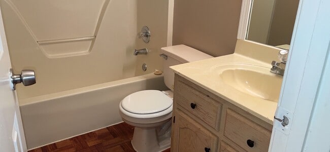 Building Photo - 9299 Charly Hill Ln