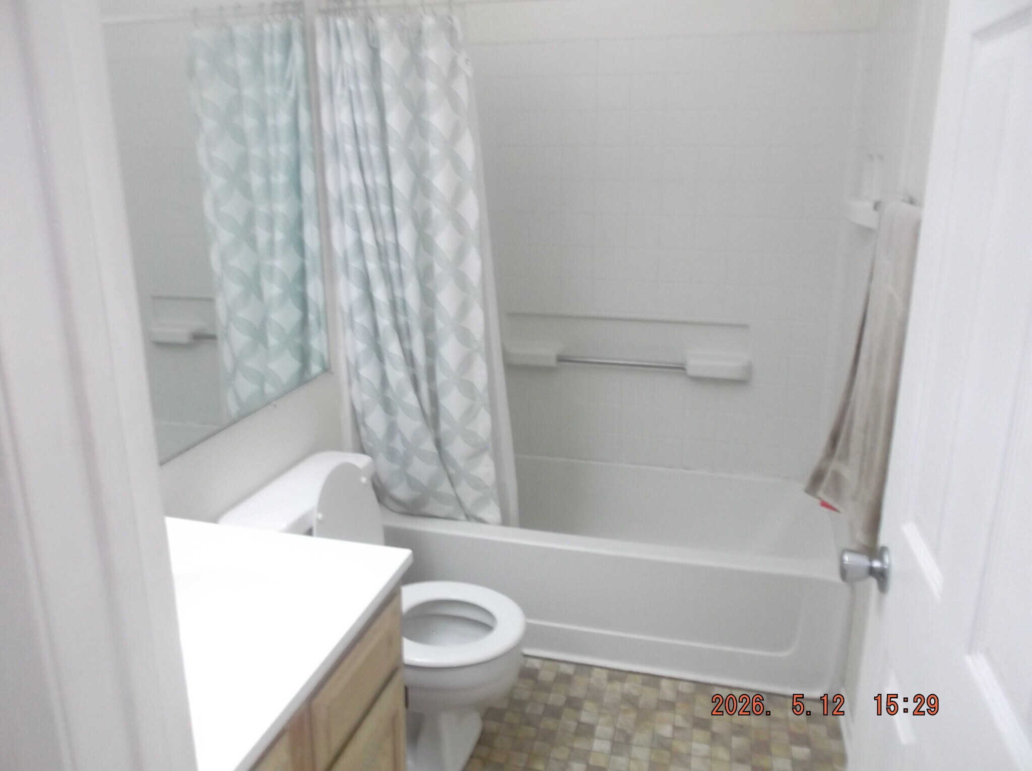 Building Photo - 3032 Chablis Ave