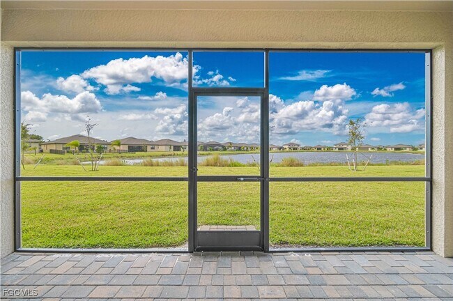 Building Photo - 14636 Palamos Cir