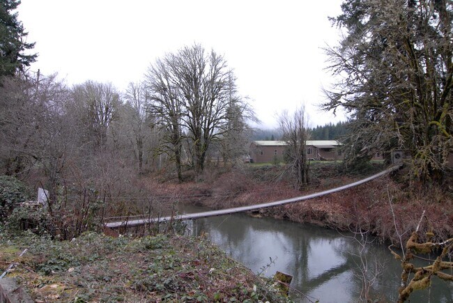 Building Photo - Riverfront property in Coast Range