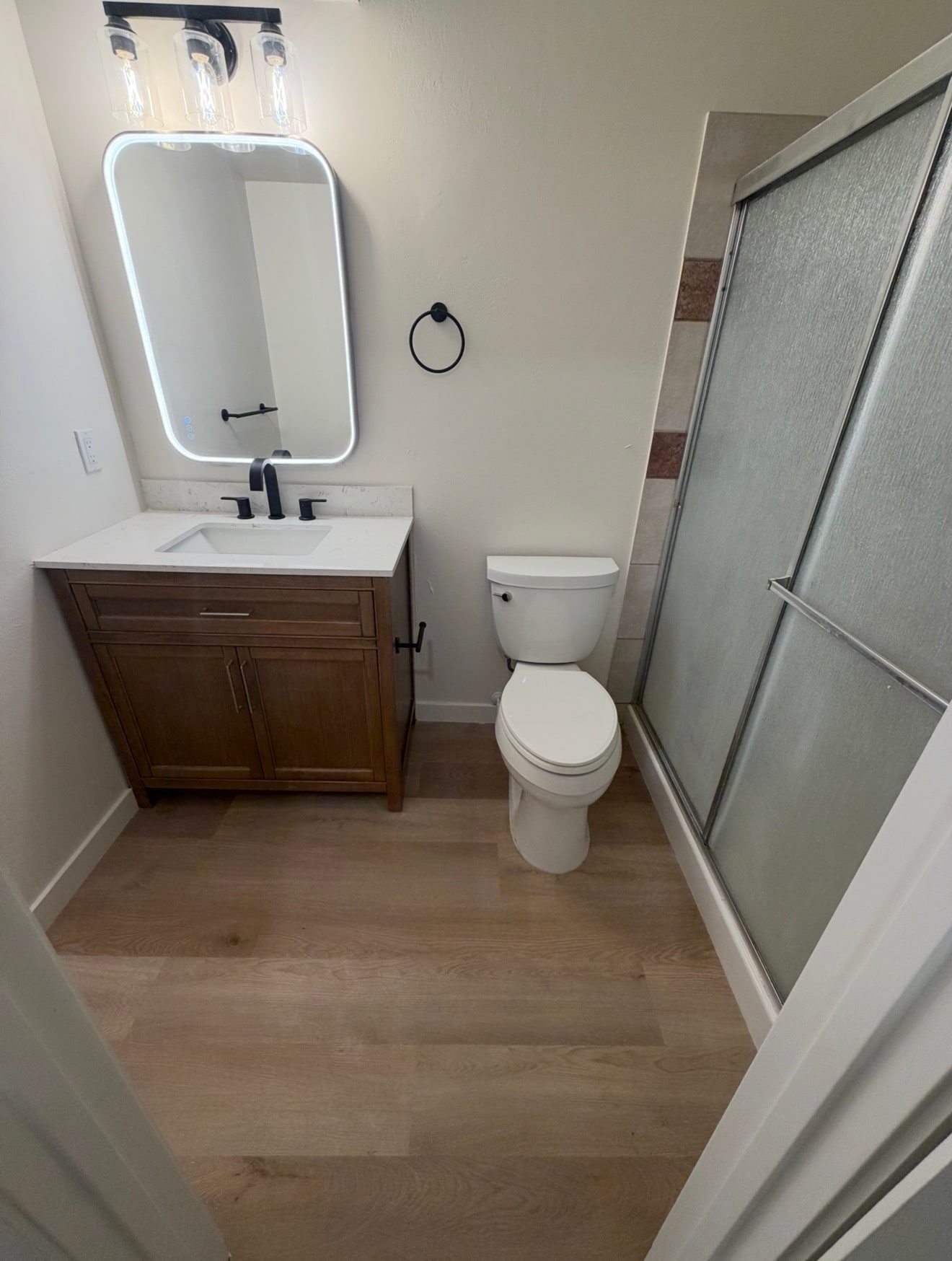Primary Bathroom - 4818 S Alder Dr