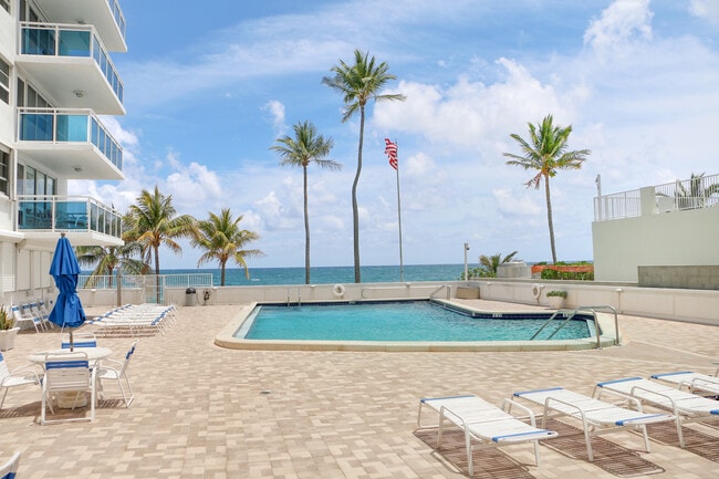 Building Photo - 3430 Galt Ocean Dr