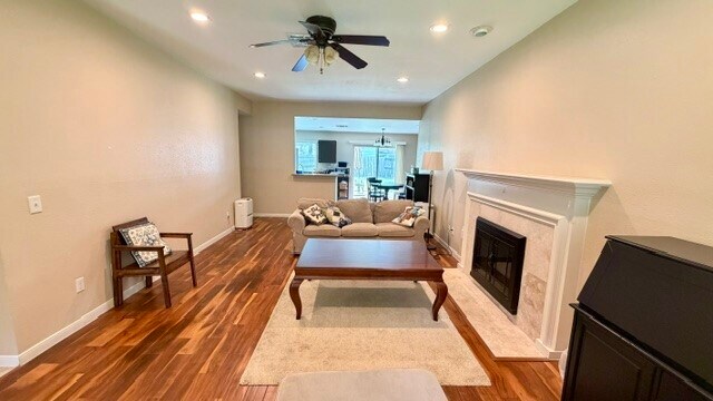 Building Photo - 3214 Lakefield Way