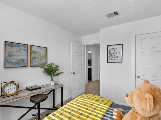 Building Photo - 12319 Maria Heights Ct