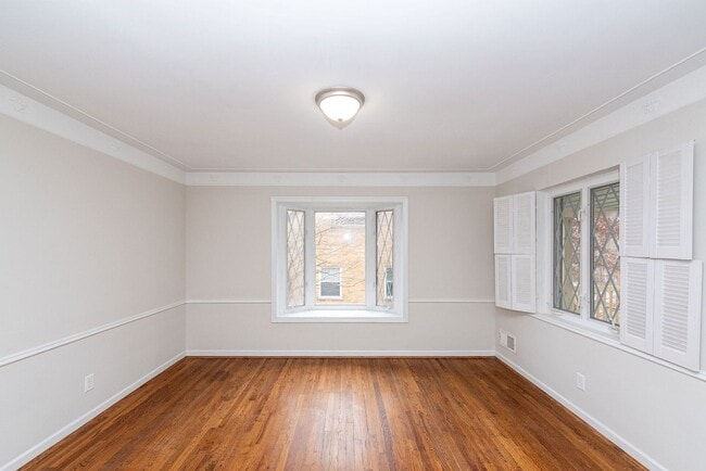 Building Photo - WESTWOOD - Freshly updated 4 bed 2.5 bath home