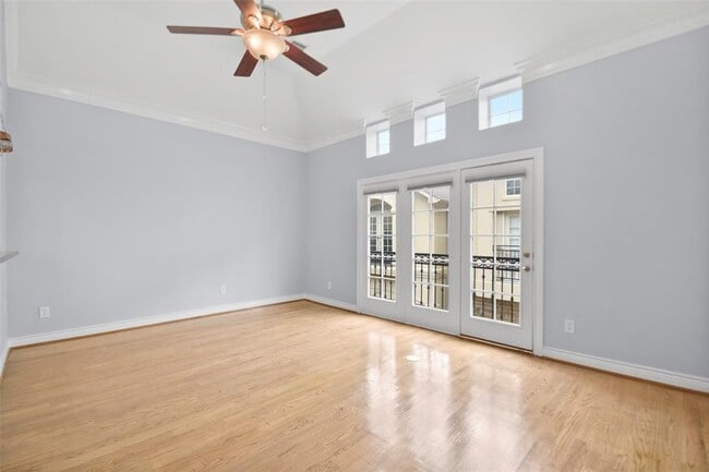 Building Photo - 5954 Kansas St