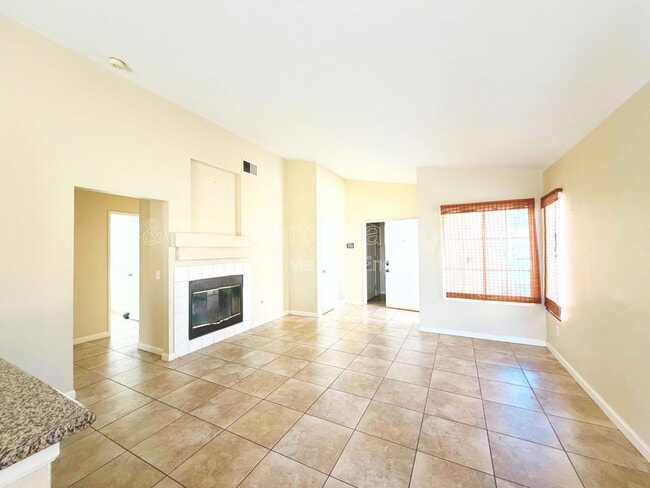 Building Photo - 13489 Monterey Way