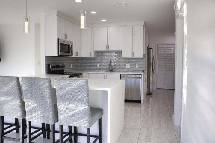 Building Photo - 517 NW 52nd St