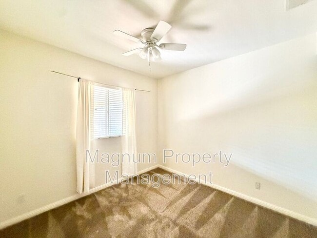 Building Photo - 33205 Gypsum St