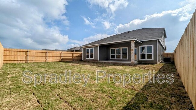 Building Photo - 2716 Fox River Dr