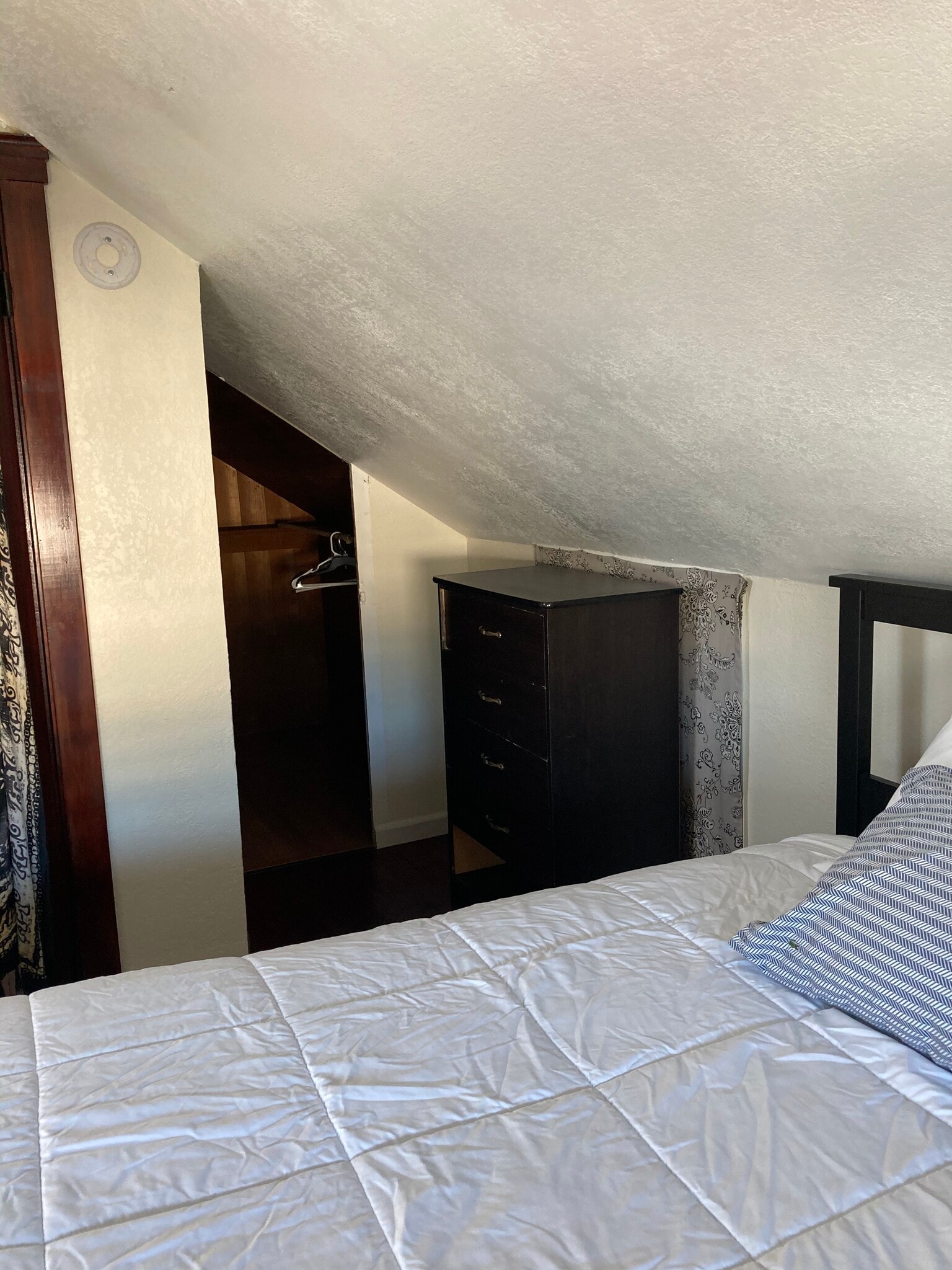 Building Photo - 1044 23rd St