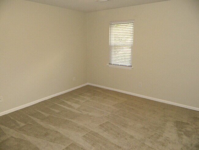 Building Photo - 3950 Braddock St