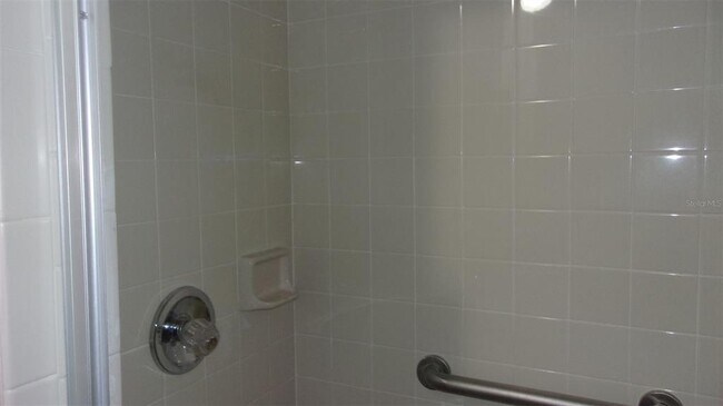 Building Photo - 10015 SW 90th Ct