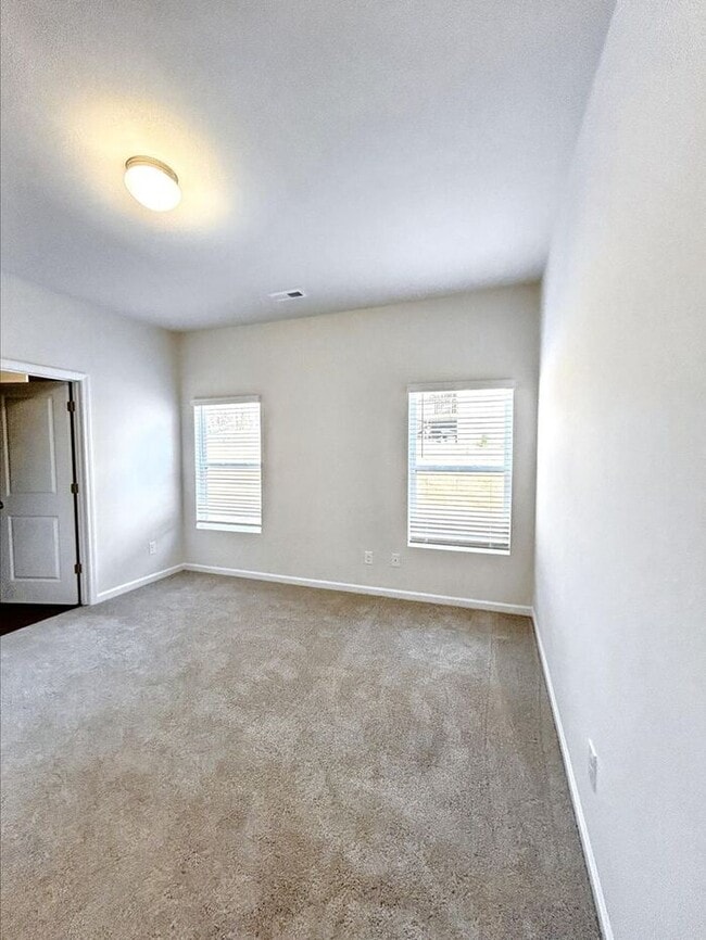 Building Photo - 1393 Karriker Ln